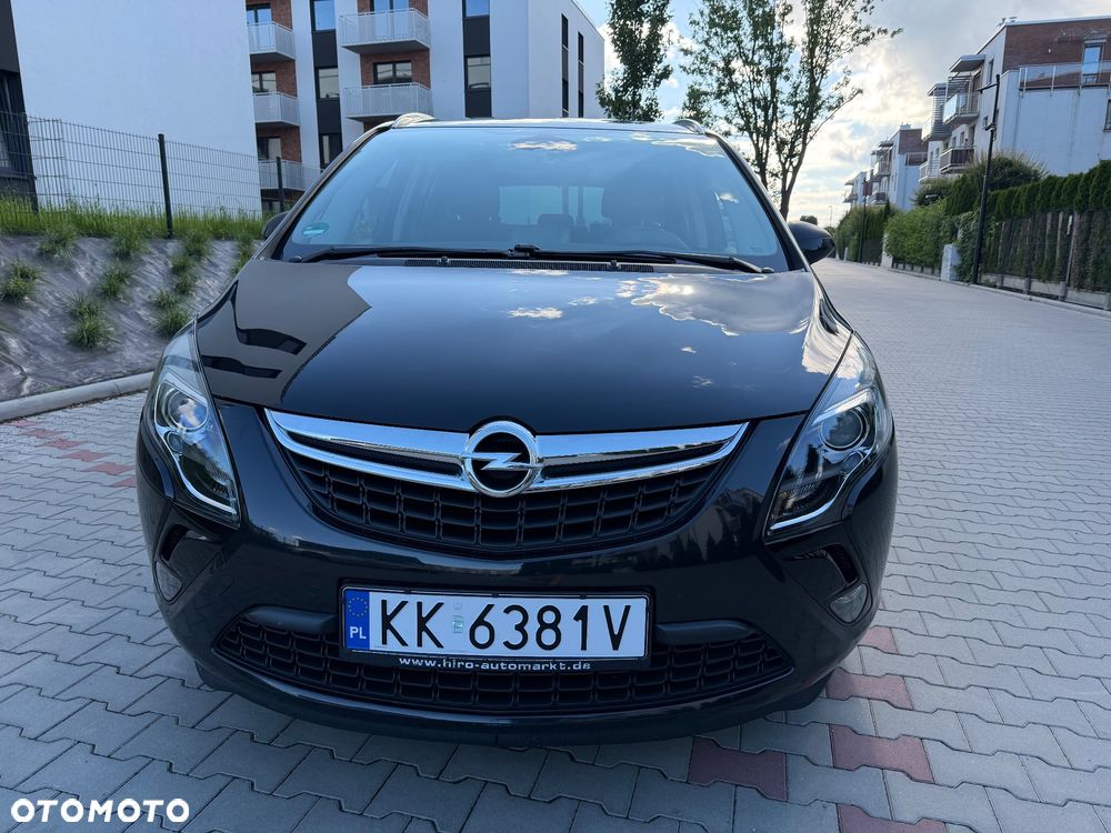Opel Zafira - 2