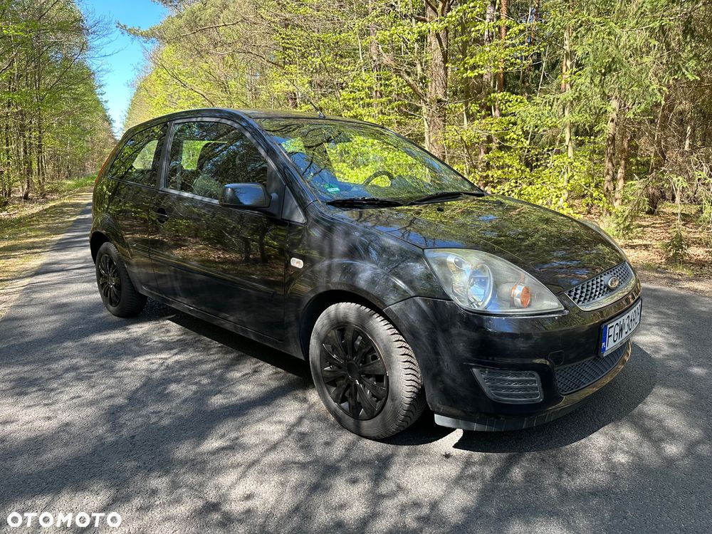 Ford Fiesta 1.3 - 4