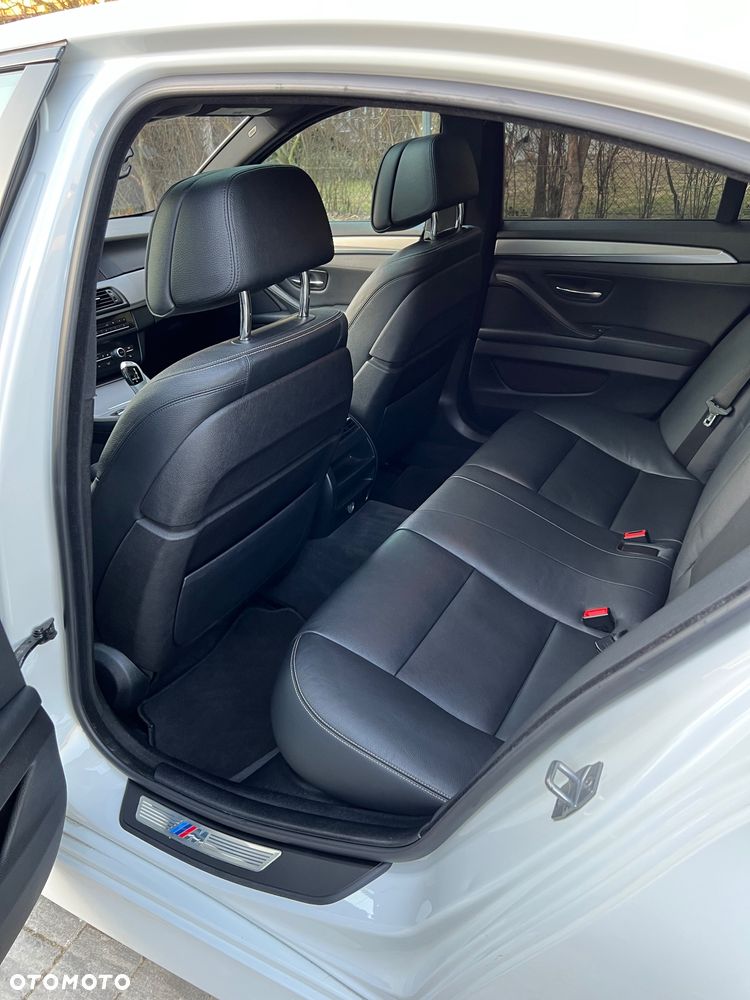 BMW Seria 5 535i - 22