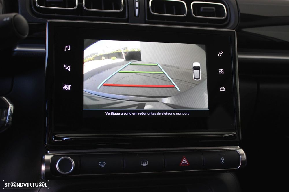 Citroën C3 1.2 PureTech Shine EAT6 - 28