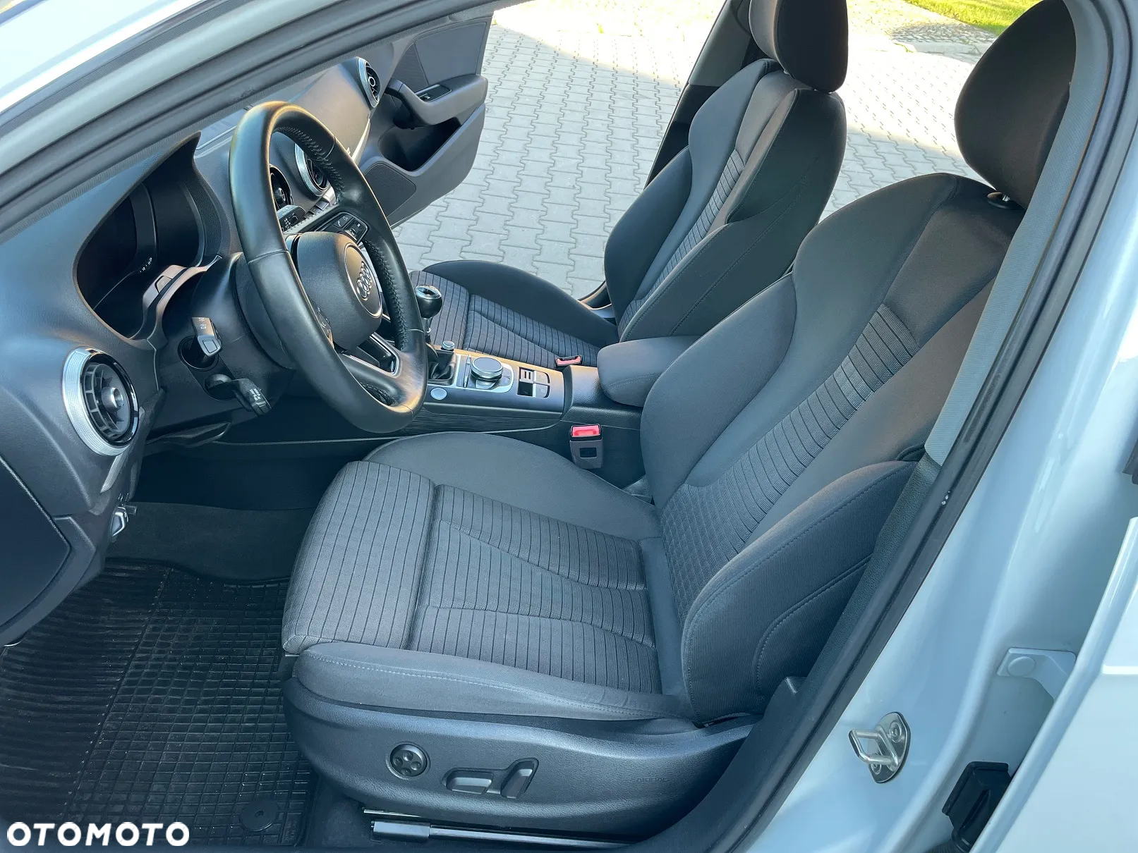 Audi A3 1.6 TDI Sportback - 13