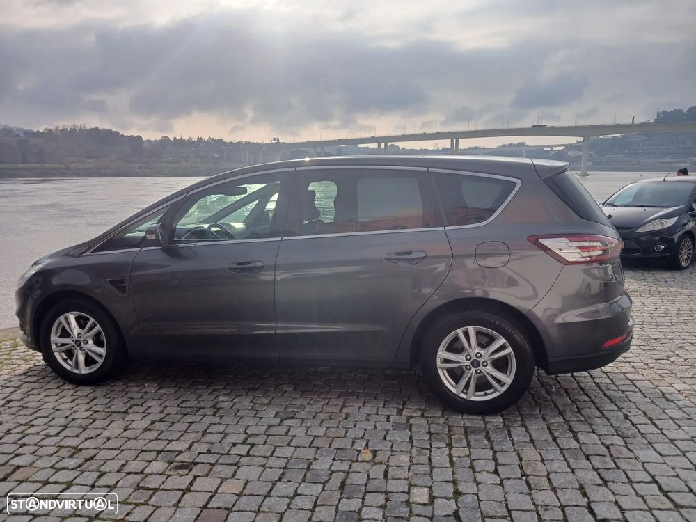 Ford S-Max 2.0 TDCi Titanium Powershift - 32