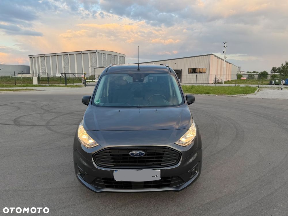 Ford Tourneo Connect Grand - 2