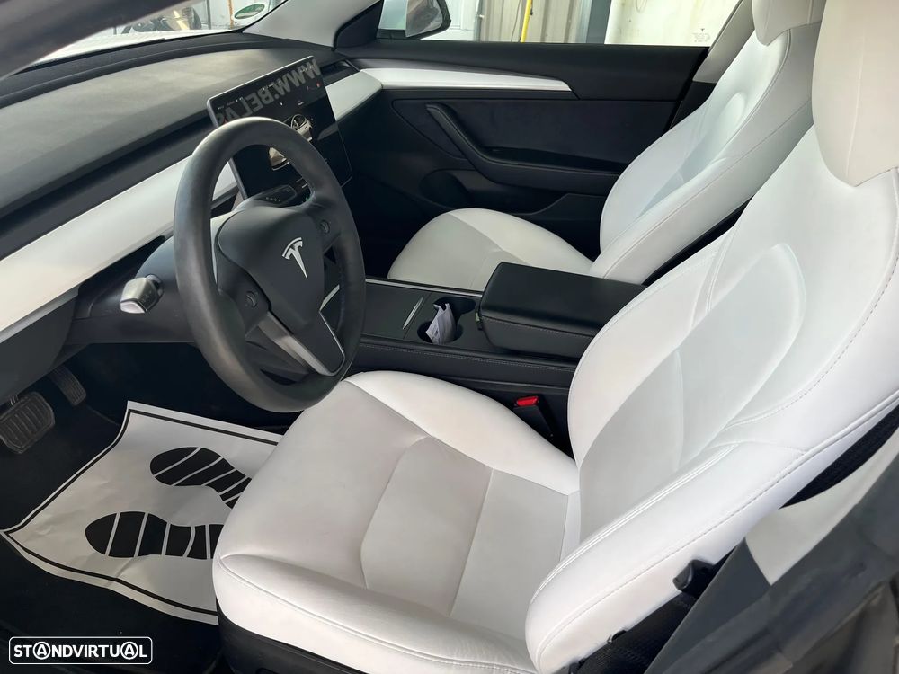 Tesla Model 3 Standard Range Plus RWD - 5