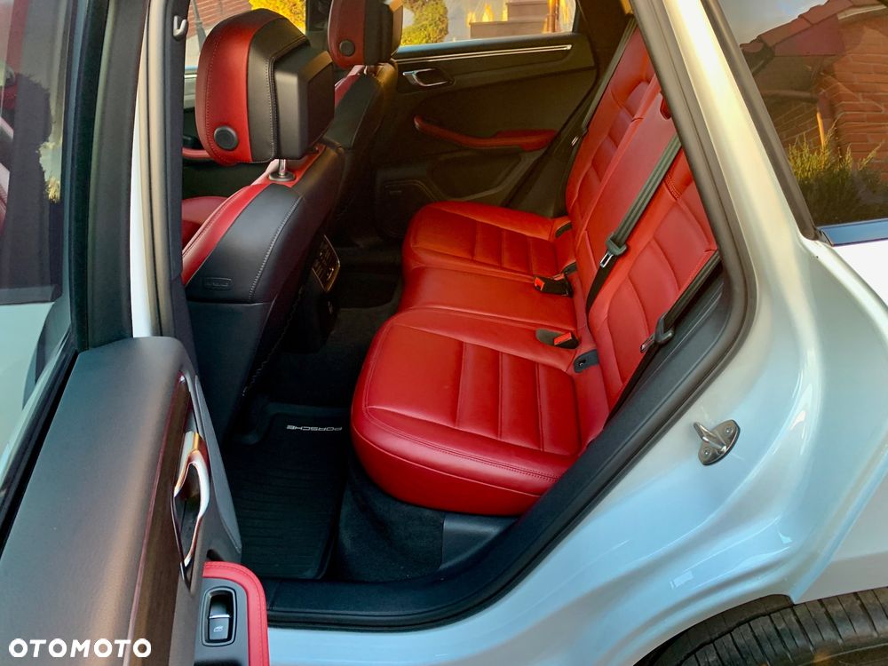 Porsche Macan GTS PDK - 19