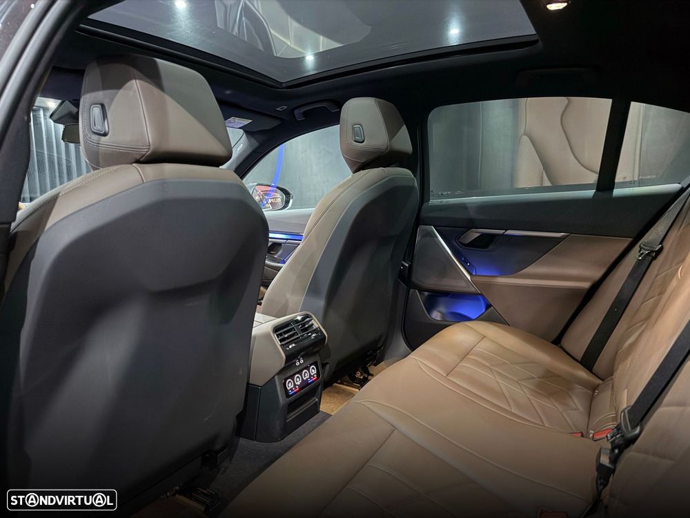 BMW i5 eDrive40 Pack Desportivo M - 37