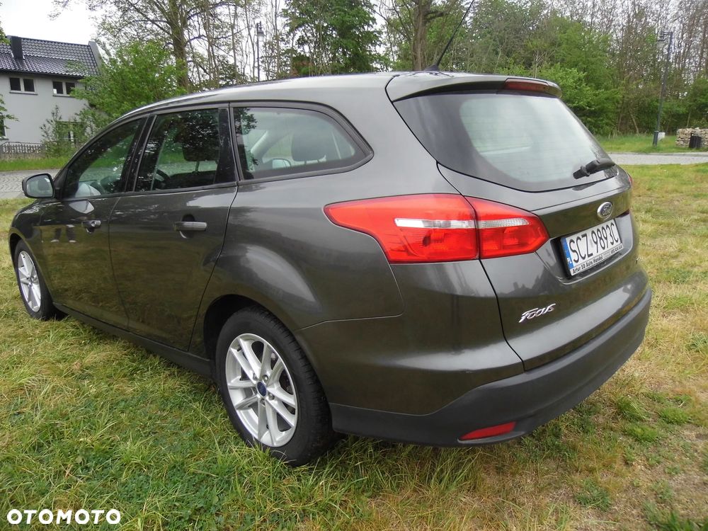 Ford Focus 1.0 EcoBoost Start-Stopp-System ACTIVE DESIGN - 6