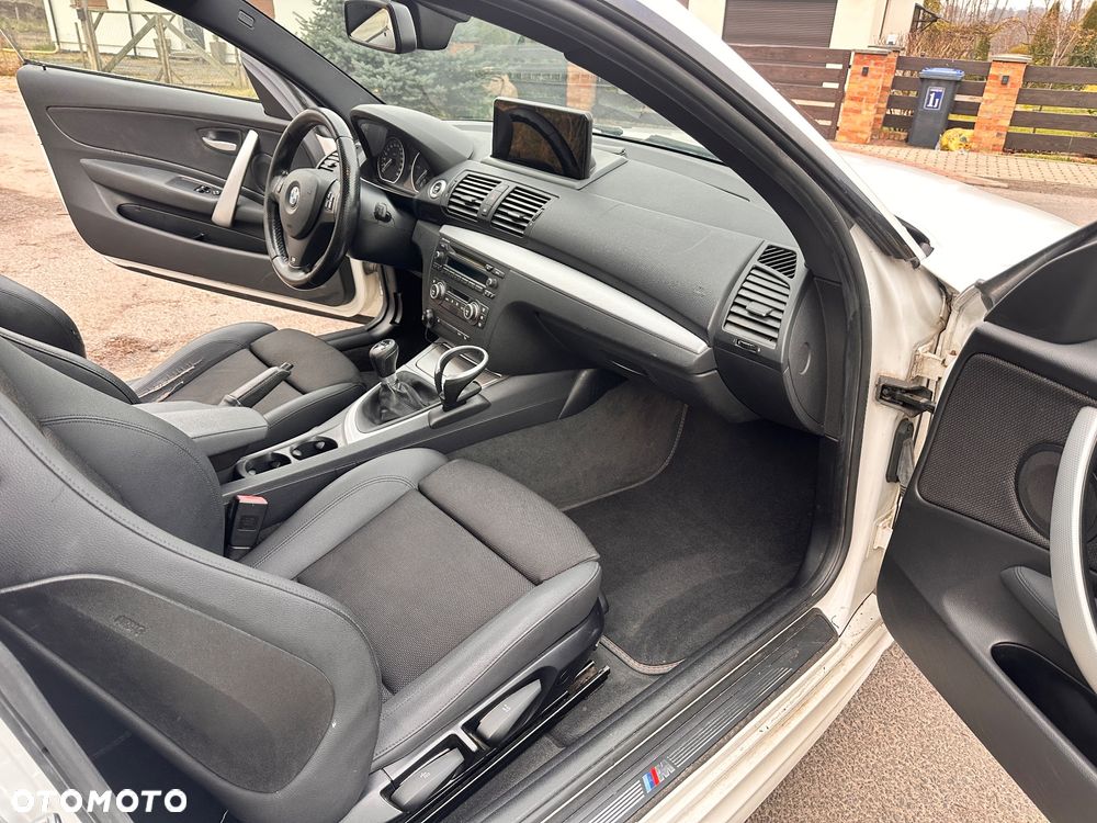 BMW Seria 1 120d DPF - 33