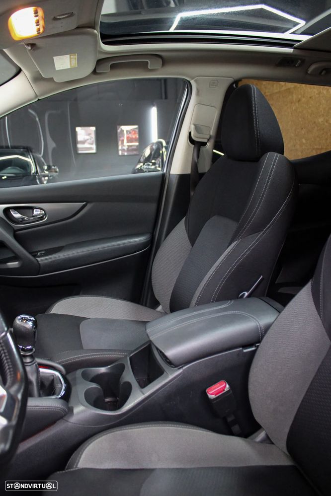 Nissan Qashqai - 24