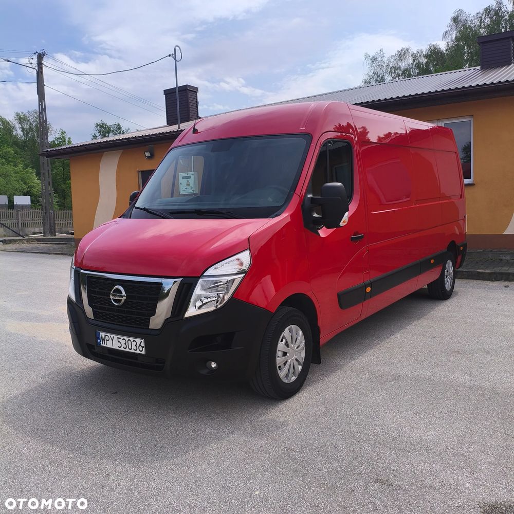 Nissan INTERSTAR - 1