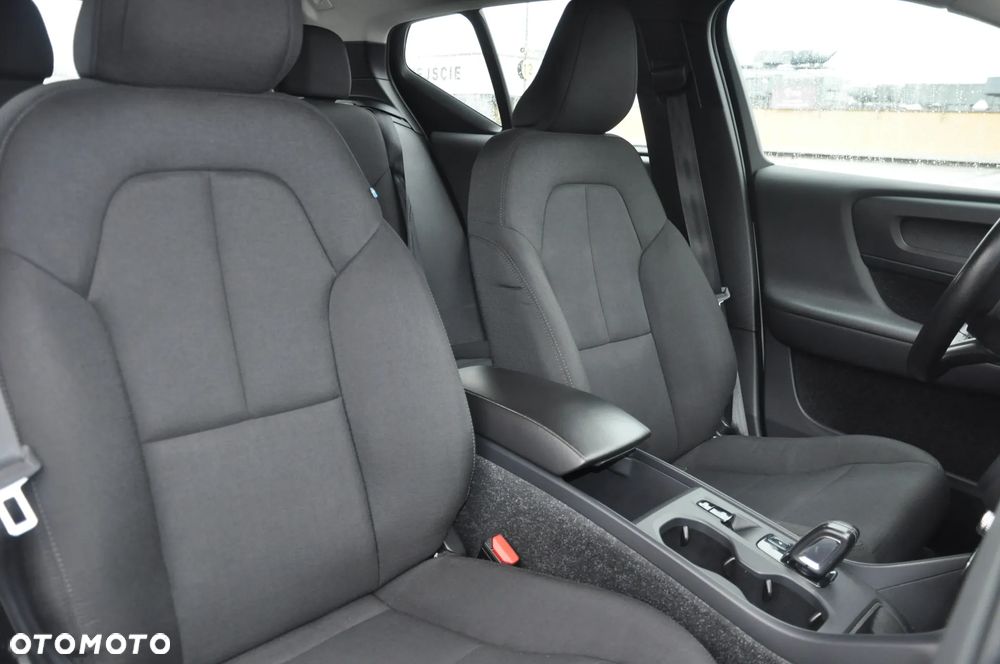 Volvo XC 40 D3 AWD - 34