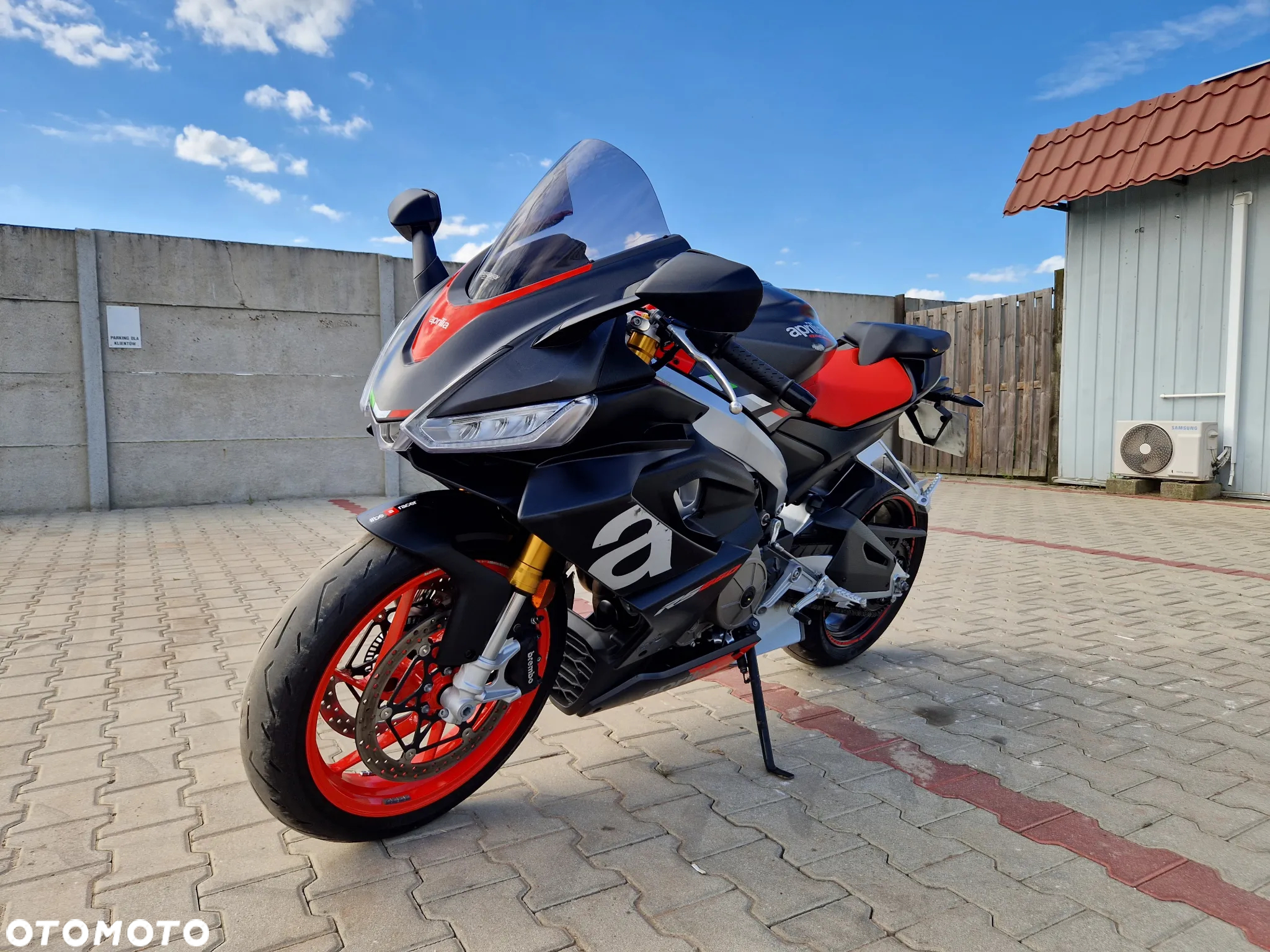 Aprilia RS - 9