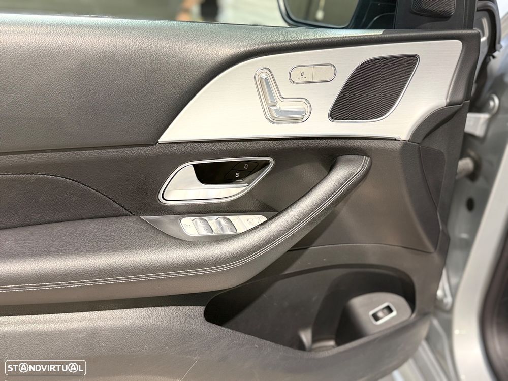 Mercedes-Benz GLE 300 d 4Matic - 30