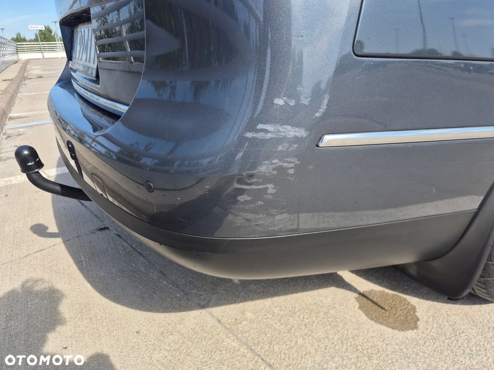 Volkswagen Passat 2.0 TDI Comfortline - 13
