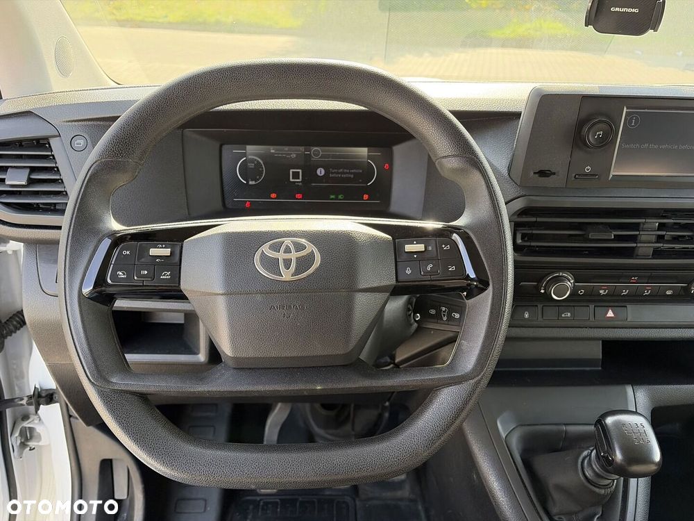 Toyota PROACE - 16