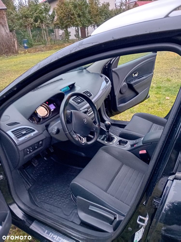 Renault Megane 1.6 16V Limited - 8