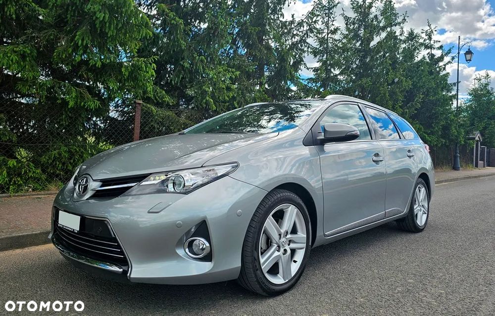 Toyota Auris 1.6 Prestige - 34