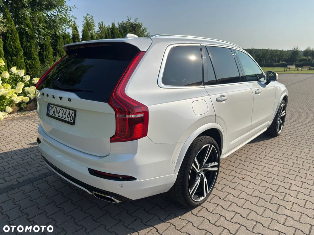 Volvo XC 90 D5 AWD Geartronic RDesign - 36