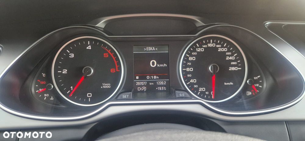 Audi A4 Avant 2.0 TDI Quattro S tronic - 14