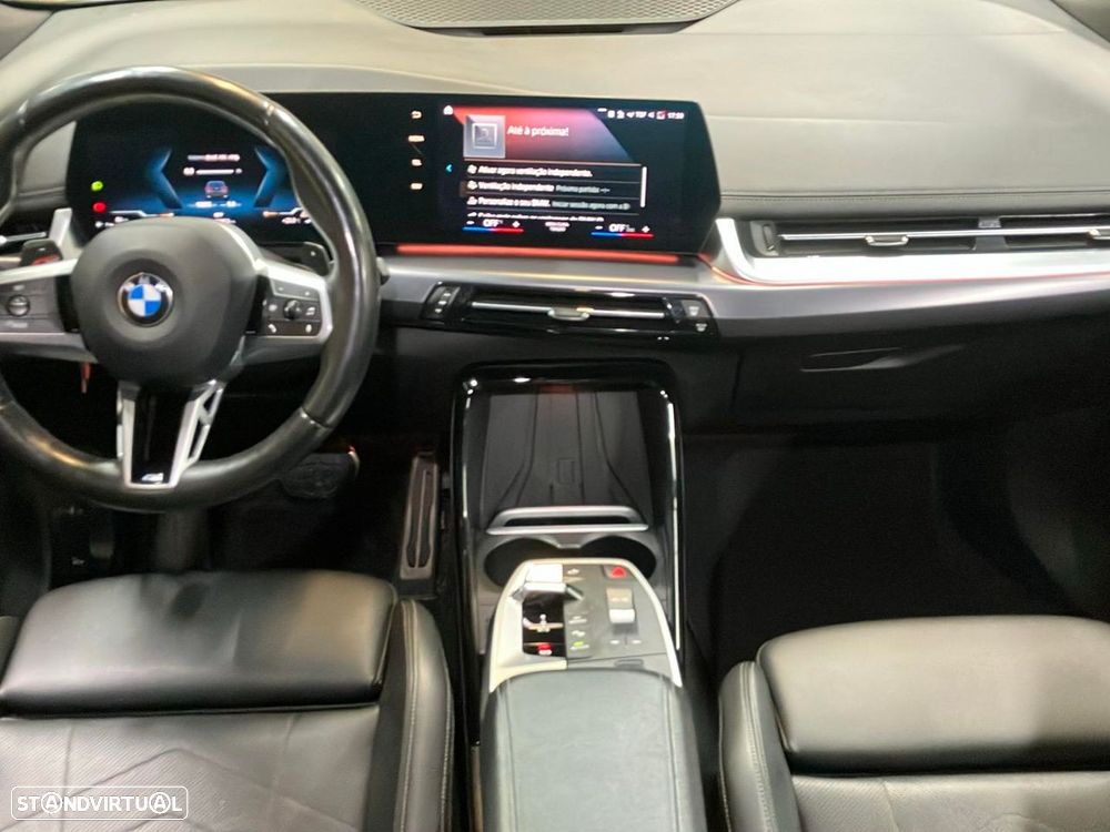 BMW 218 - 12