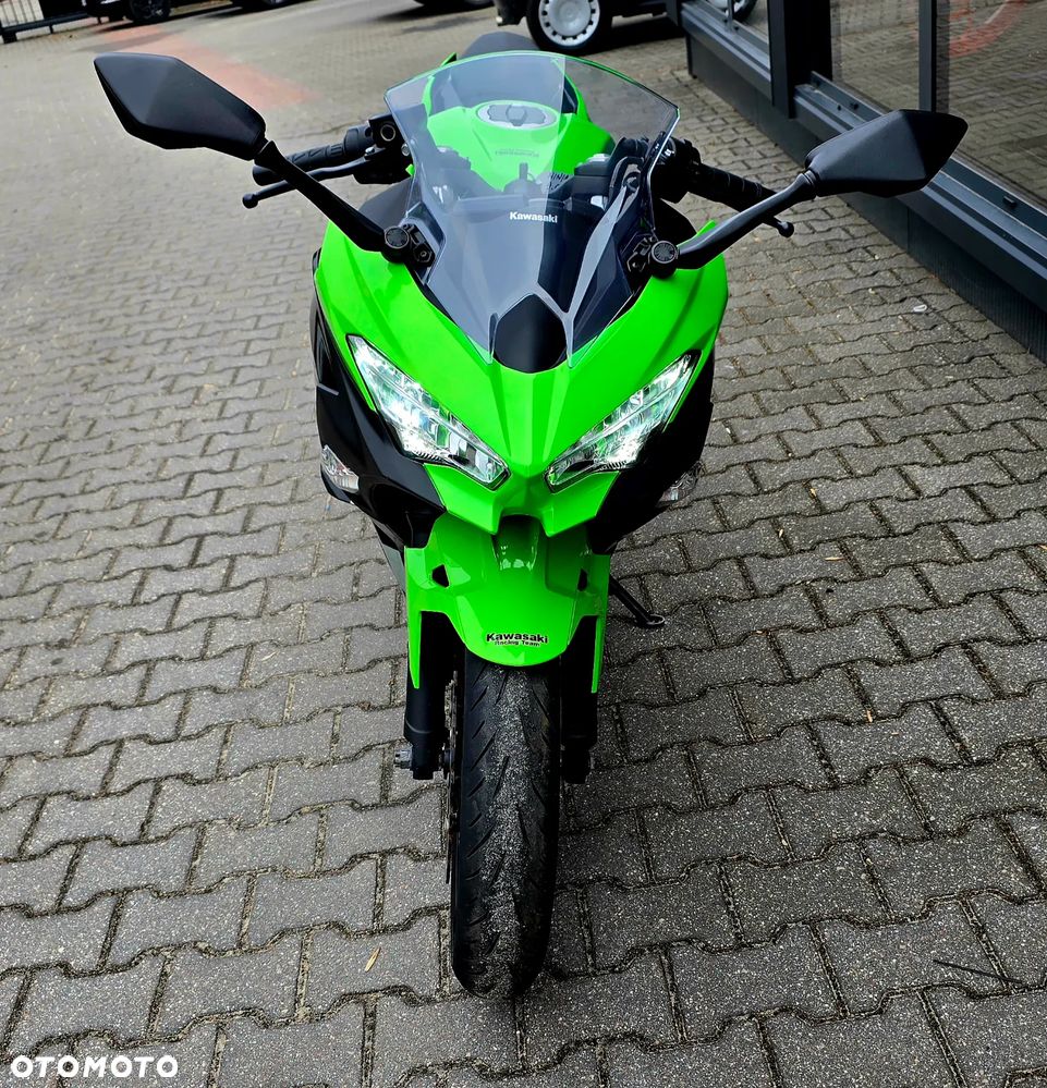 Kawasaki Ninja 400 - 5