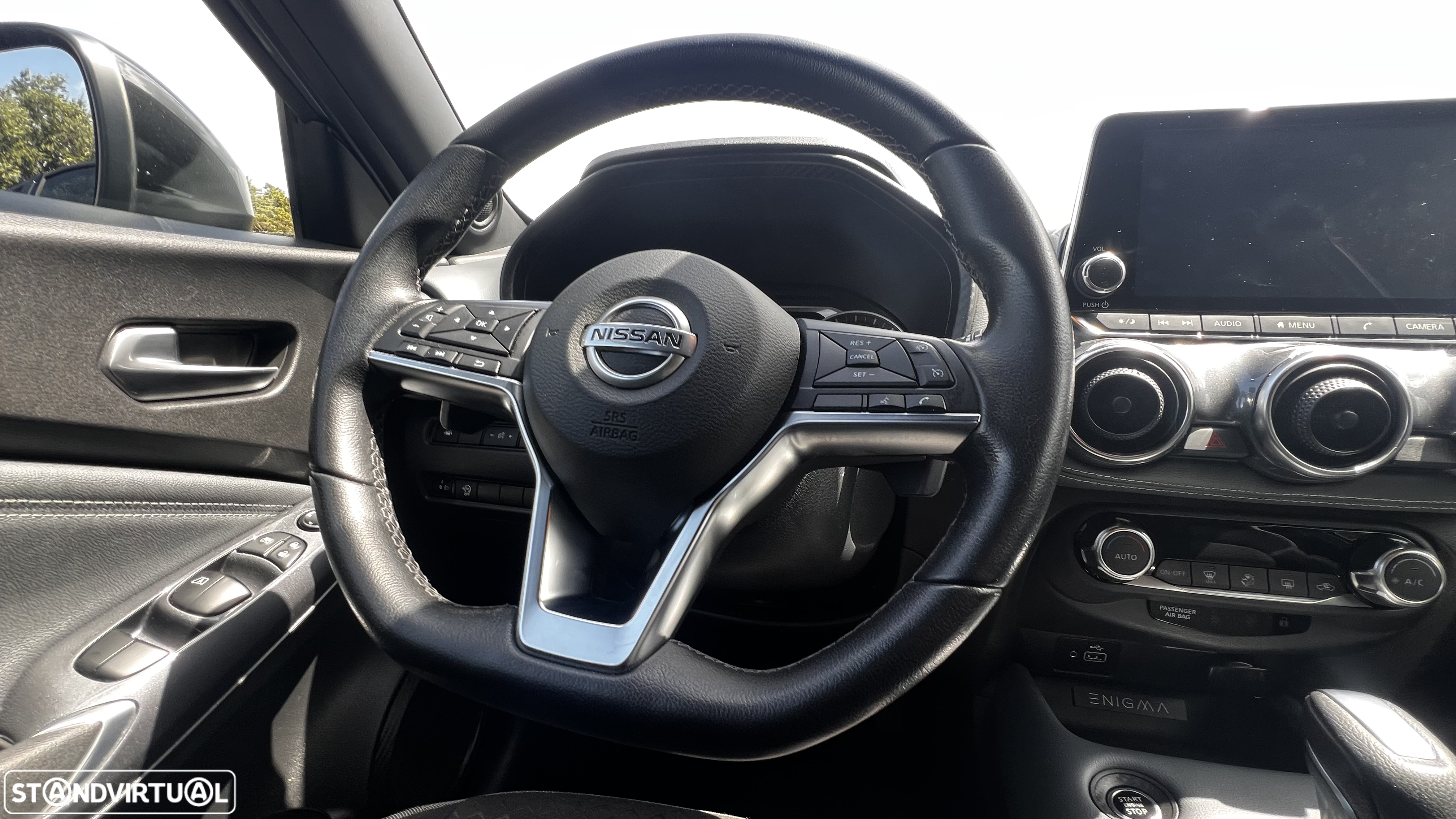 Nissan Juke 1.0 DIG-T Enigma DCT - 44