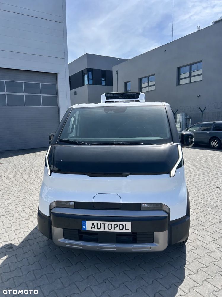 Kia PV5 - 3
