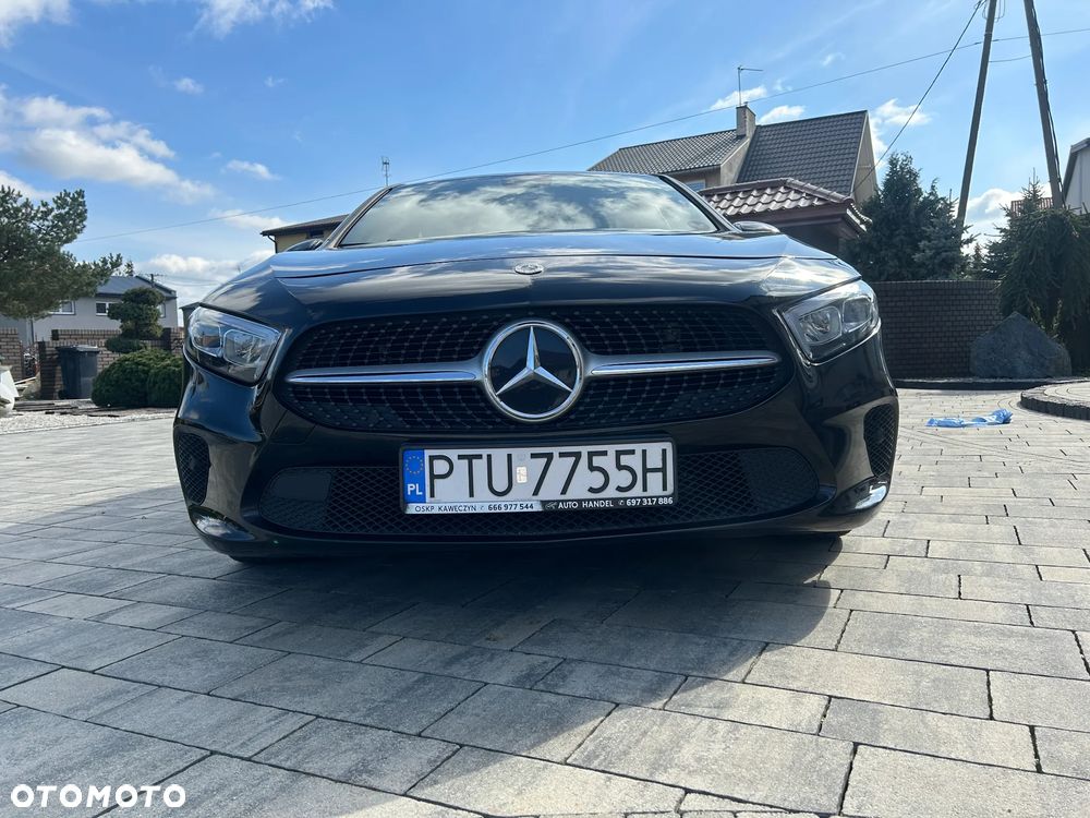 Mercedes-Benz Klasa A 180 d Style 8G-DCT - 2
