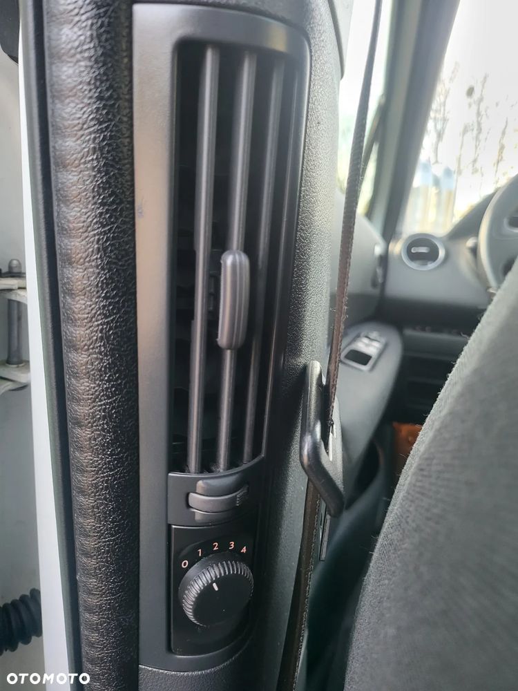 Peugeot 5008 2.0 HDi Allure - 30