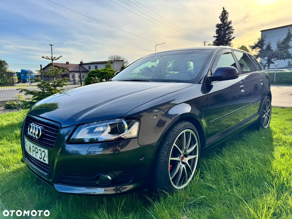 Audi A3 Sportback 2.0 TDI DPF Ambiente - 1
