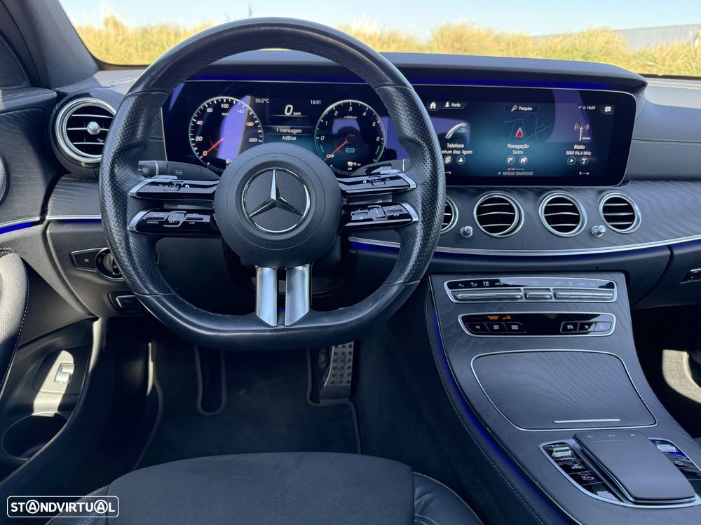 Mercedes-Benz E 300 de AMG Line - 36