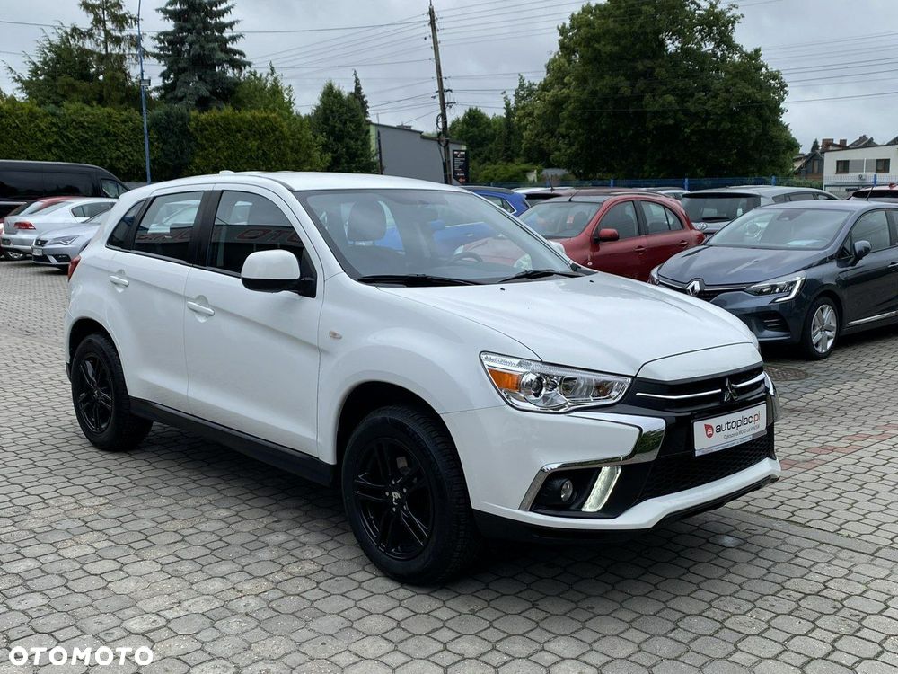 Mitsubishi ASX - 4