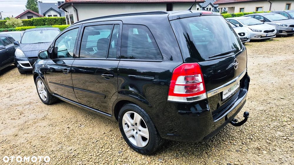 Opel Zafira 1.6 Cosmo EU5 - 17