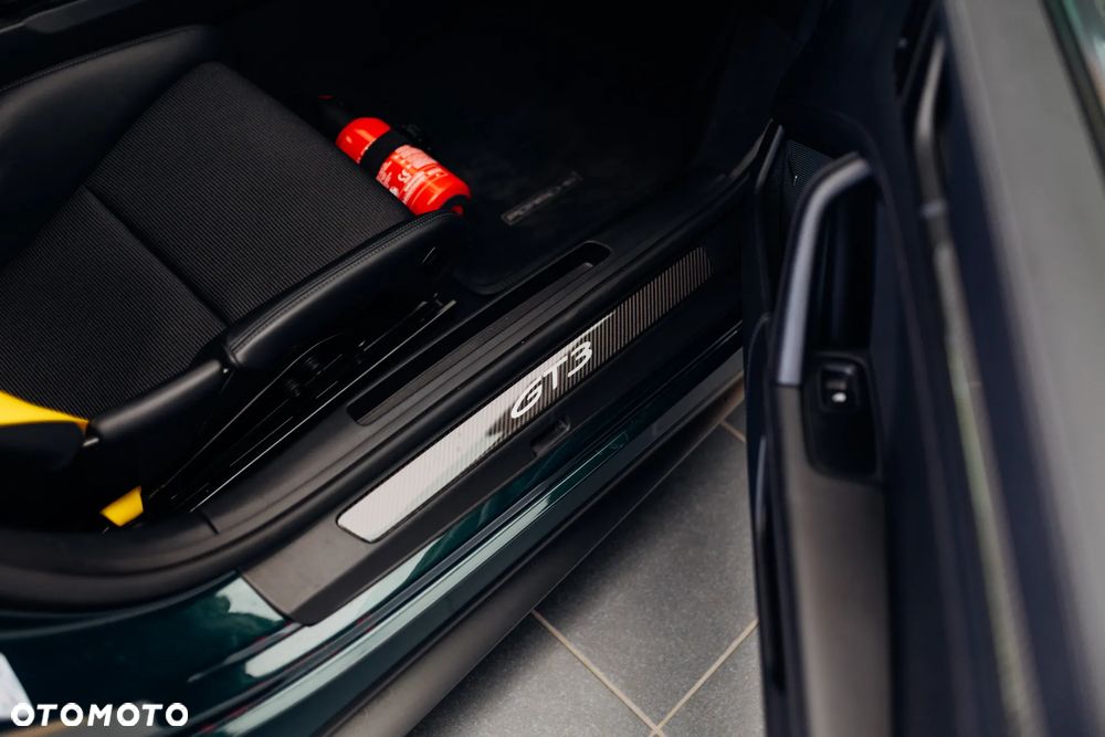 Porsche 911 GT3 Touring PDK - 24