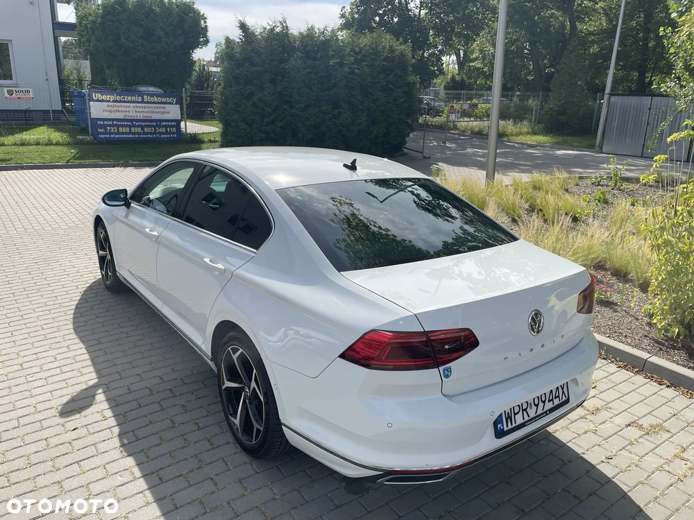 Volkswagen Passat 2.0 TSI Elegance DSG - 8