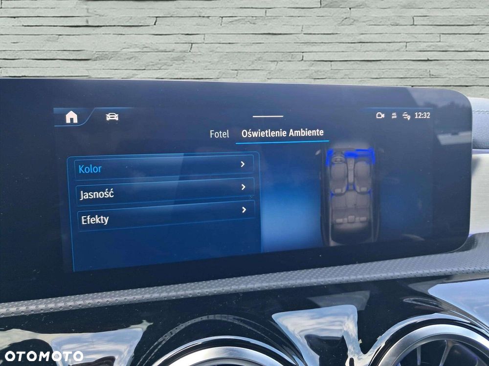 Mercedes-Benz CLA - 15