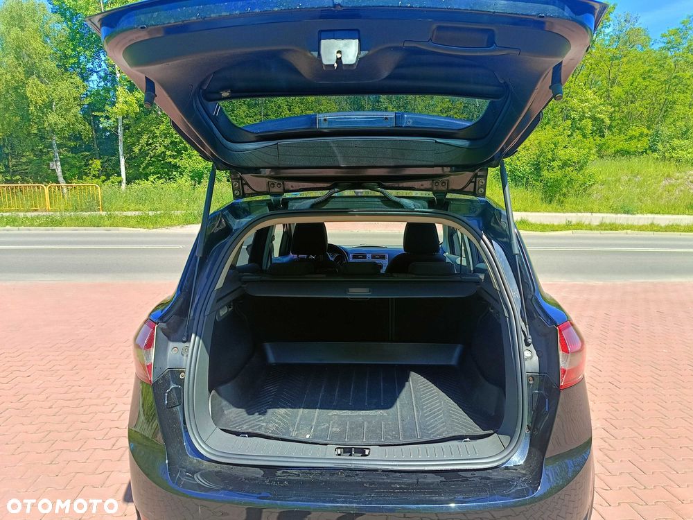 Ford Kuga - 5