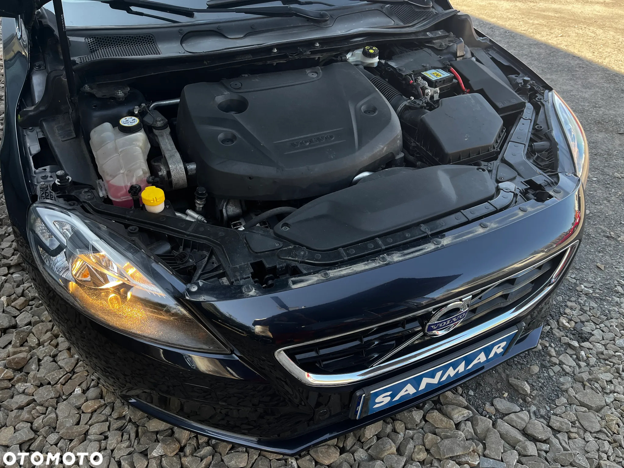 Volvo V40 D2 Drive-E Momentum - 18