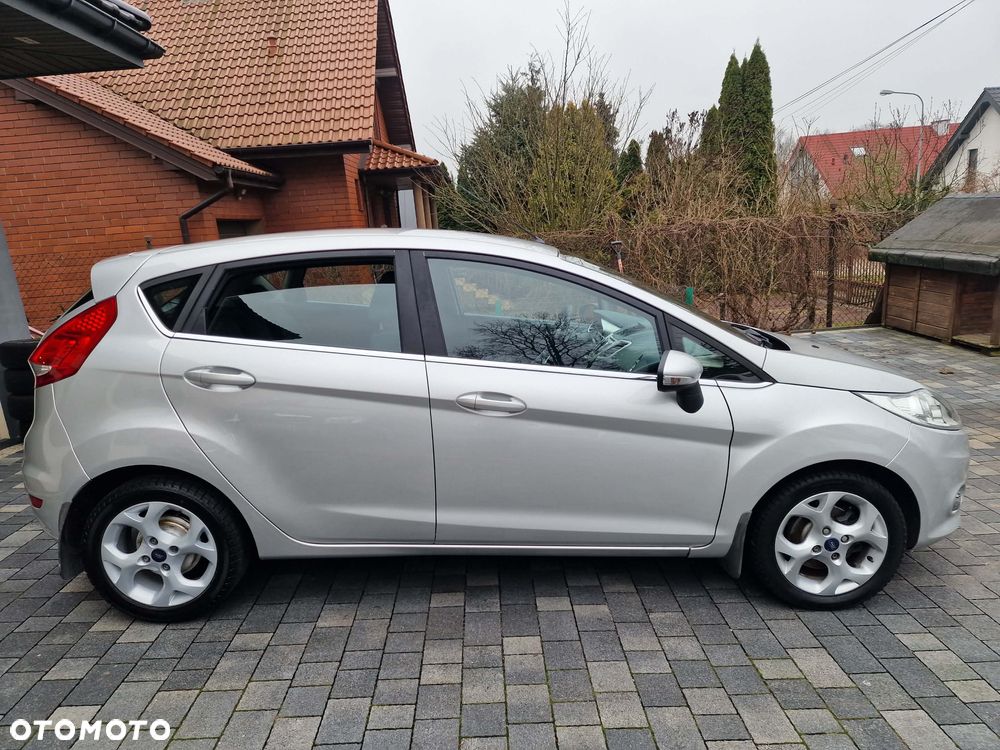 Ford Fiesta 1.25 Titanium - 19