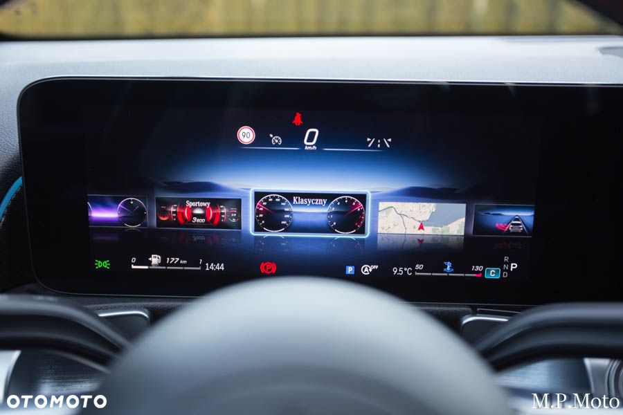 Mercedes-Benz GLB 220 d 4Matic 8G-DCT Edition AMG Line - 23