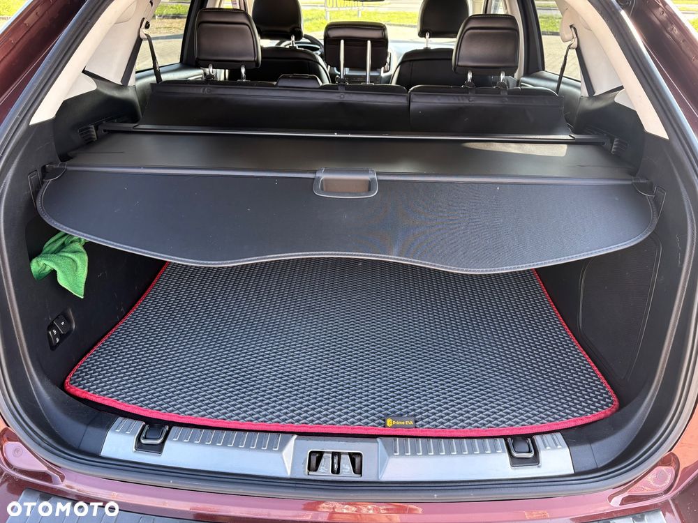 Ford Edge - 8