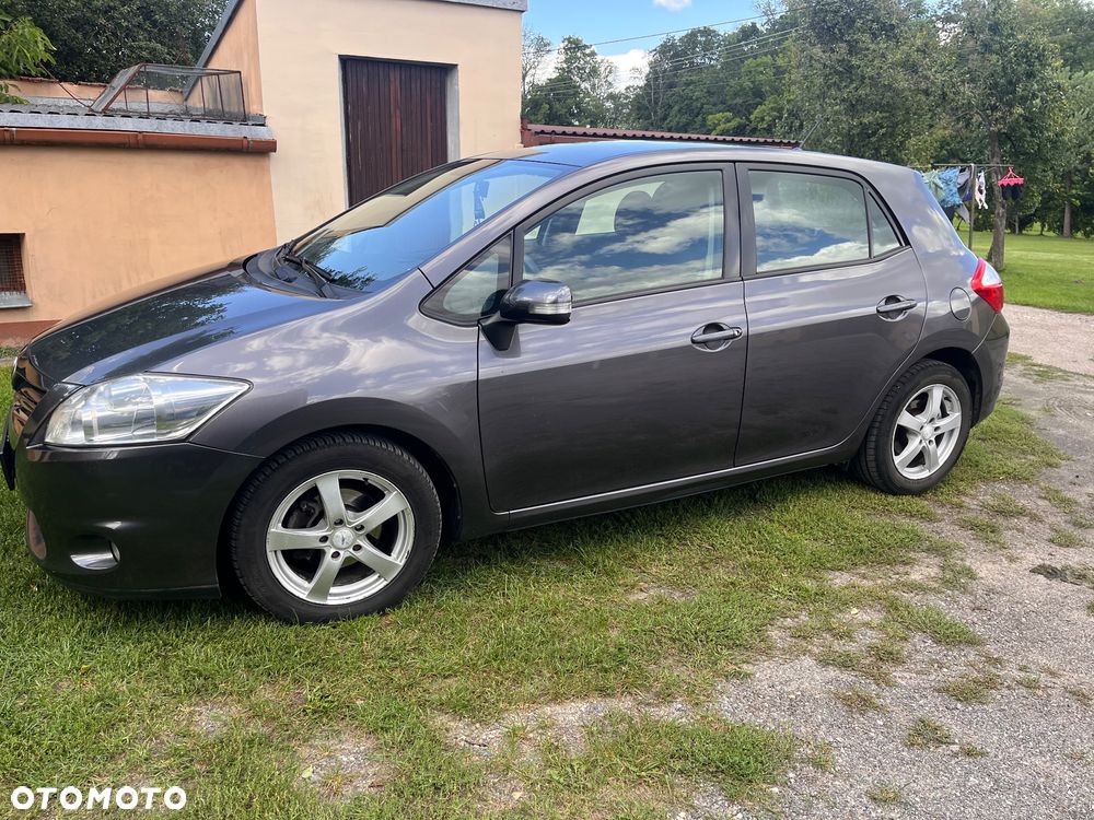 Toyota Auris 1.4 D-4D - 9