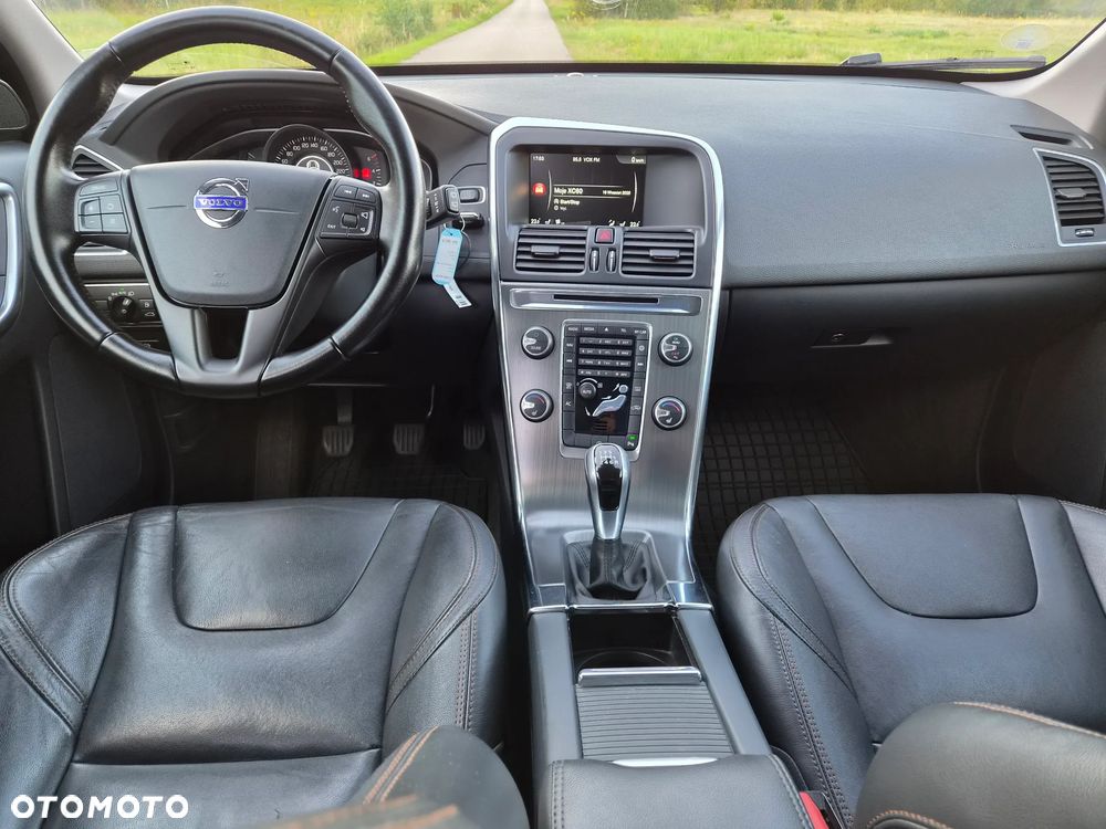 Volvo XC 60 D3 Summum - 9