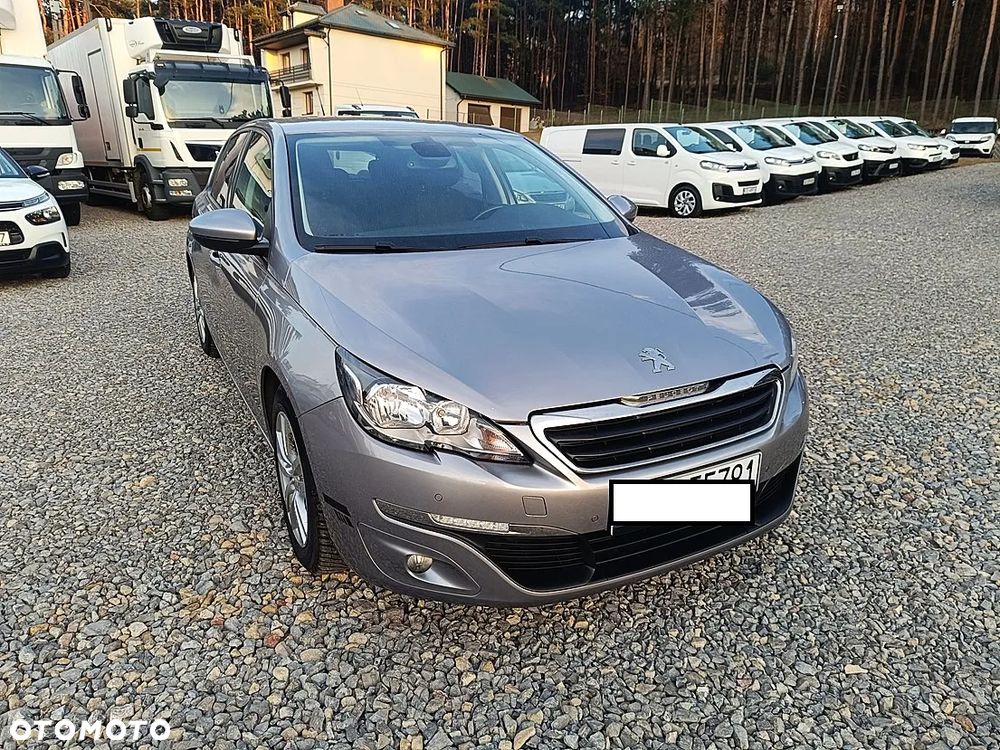 Peugeot 308 1.6 THP Access - 11