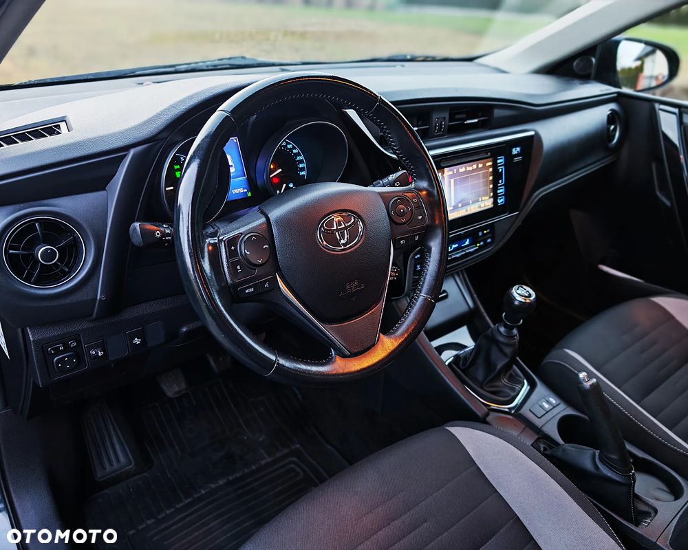 Toyota Auris 1.2 T Premium - 19