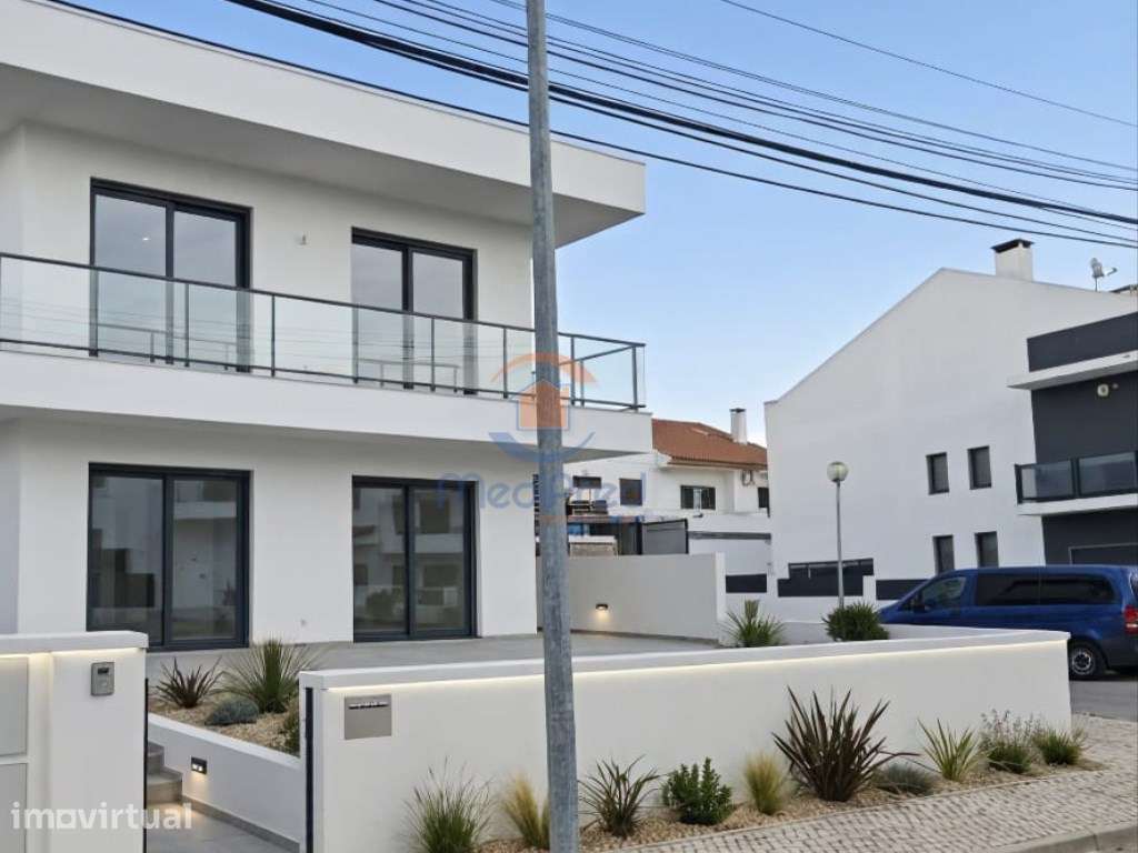 Moradia T4 em construção no Corte Esteval - Montijo - Grande imagem: 2/27