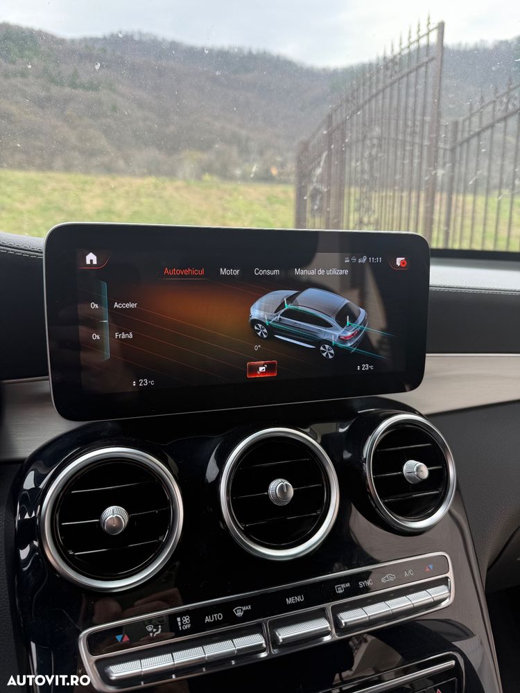 Mercedes-Benz GLC Coupe 220 d 4Matic 9G-TRONIC AMG Line - 22