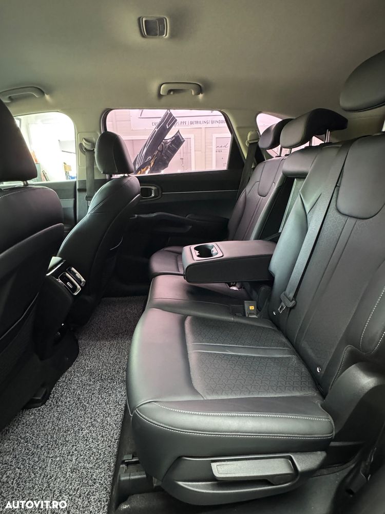 Kia Sorento - 7