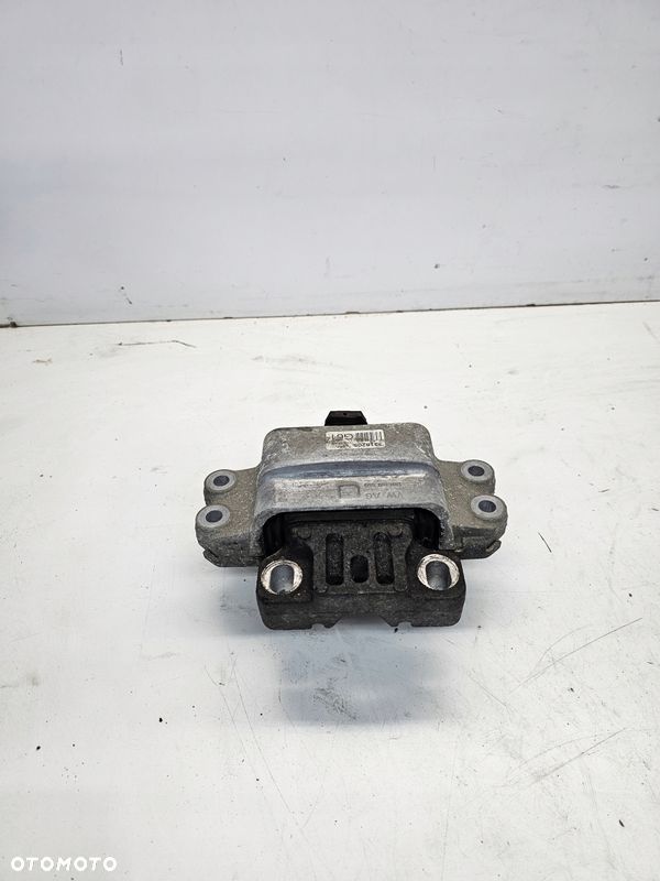 ŁAPA PODUSZKA SKRZYNI AUDI VW SEAT SKODA 1K0199555BB