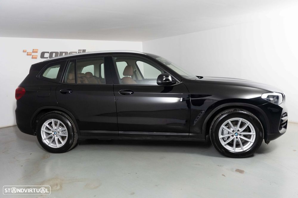BMW X3 30 e xDrive Line Luxury - 7